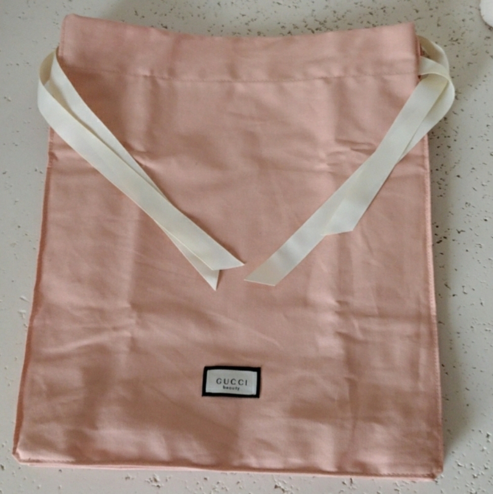 Gucci Beauty Bag - Picture 4 of 14